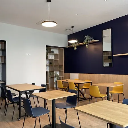 Apart Otel Residis Orly 3*