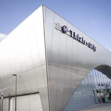 Apartahotel Residis Orly 3*